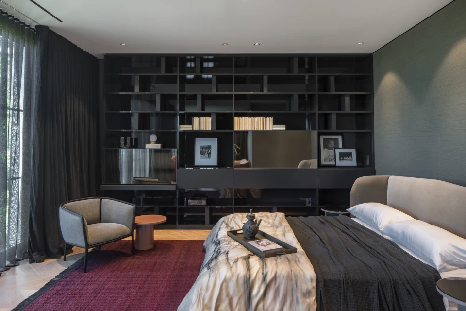 The master bedroom, with the 505 UP wall system