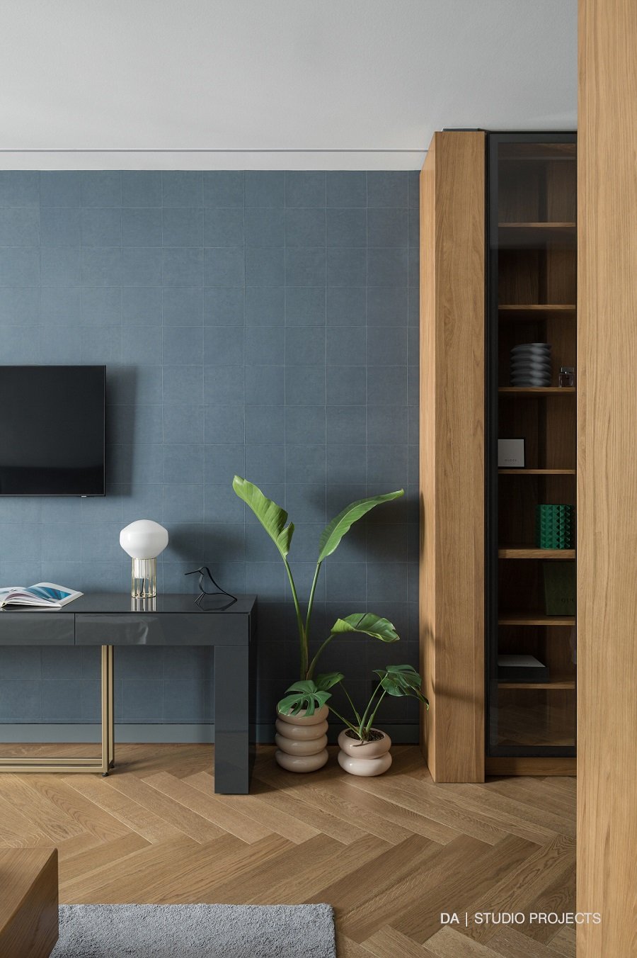 Bedroom with desk